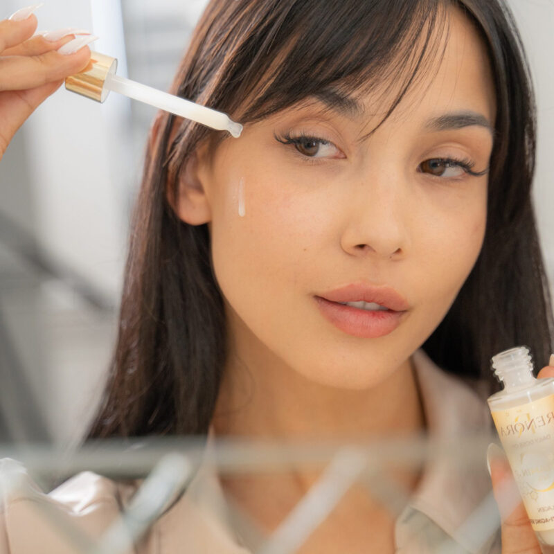 Renora Daily Dose of Vitamin C & Collagen Brightening Anti-Aging Serum 30ml – Λάμψη, Σύσφιξη & Αντιγήρανση σε Κάθε Σταγόνα - Image 7